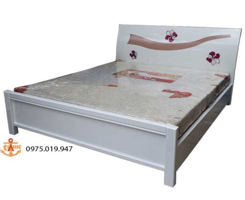 Giường Ngủ In Hoa Văn Hiện Đại