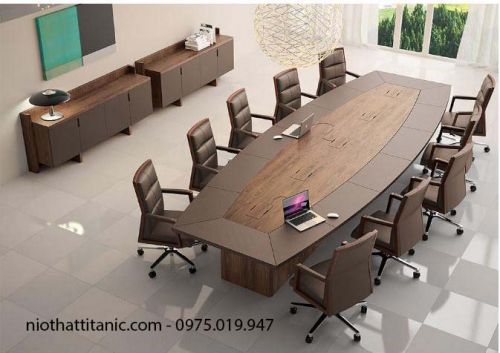 Phòng Họp Hiện Đại 021
